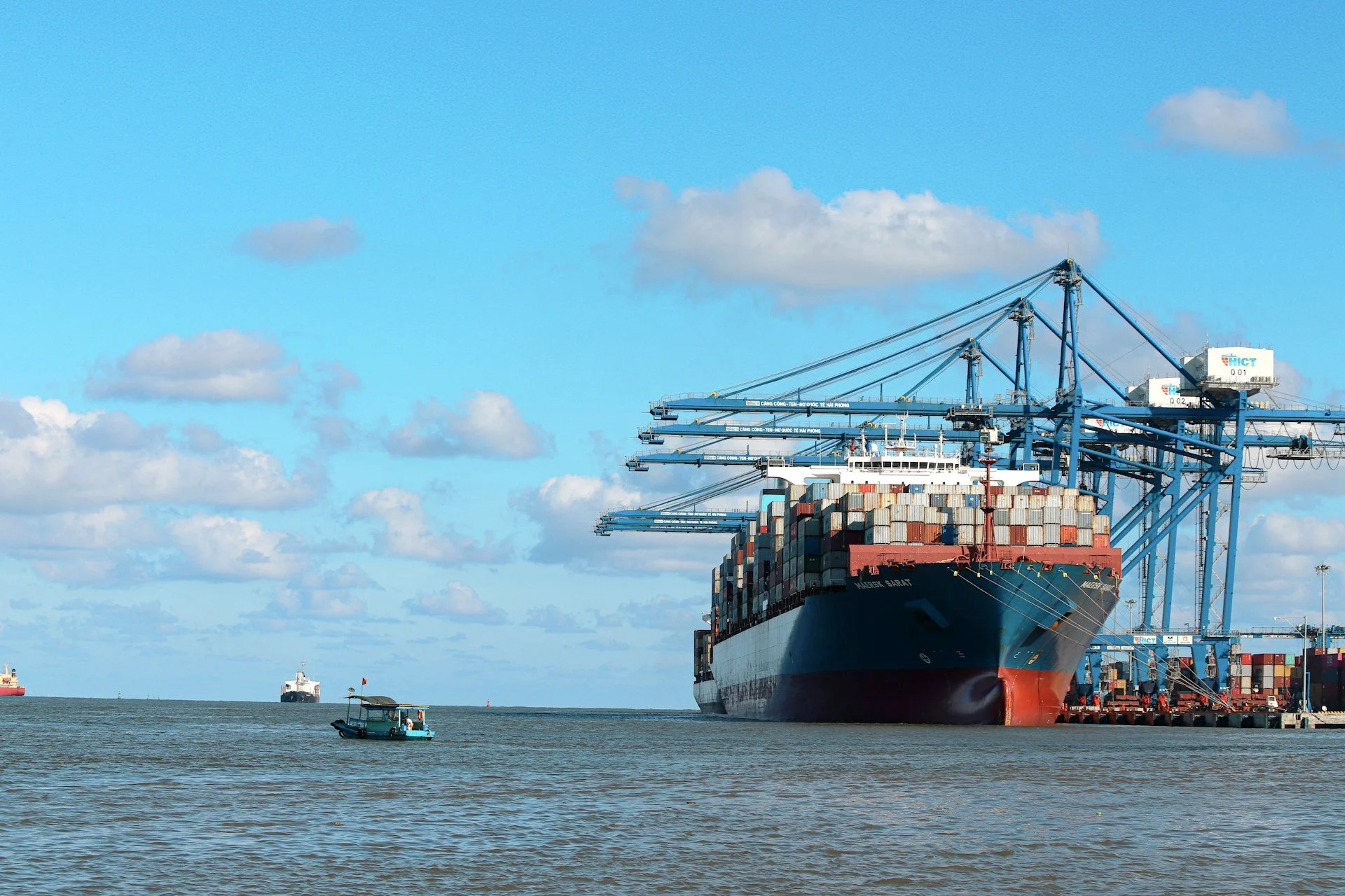 Latest news image for "Bengal to Get New Deep Sea Port at Dadanpatra; Kolkata Set to Join India’s Water Metro Network"