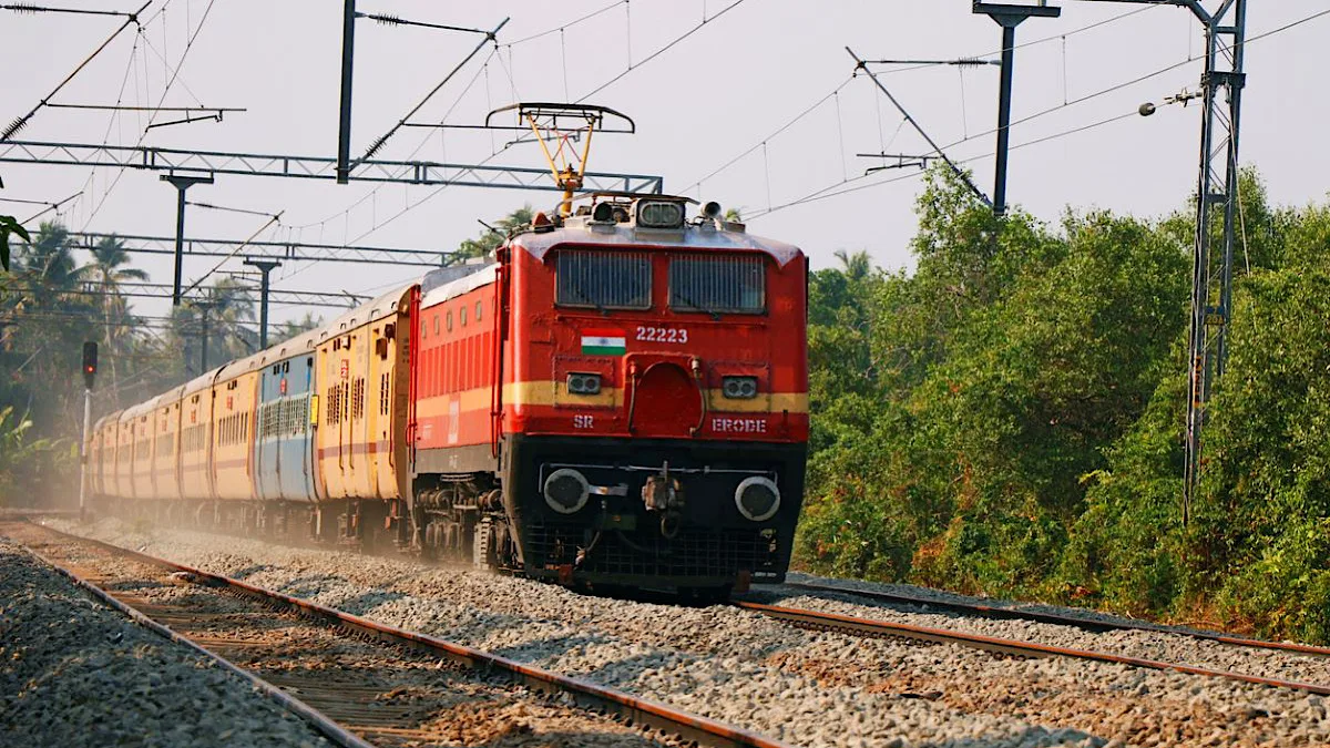 Latest news image for "Bengal’s Freight Network Gets ₹272 Crore Boost with Adra–Joychandipahar Bypass in Purulia"