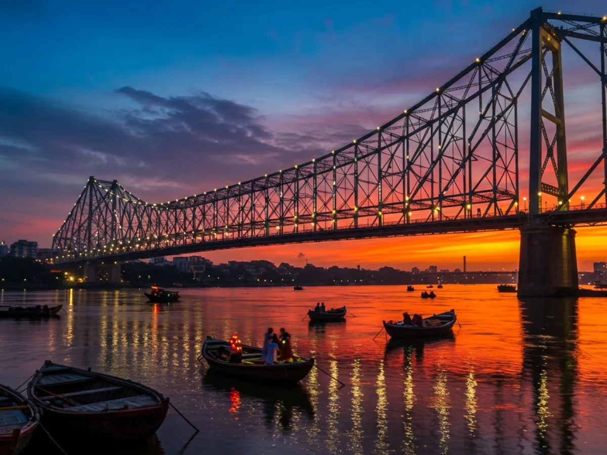 Recent article image for "Kolkata Moves Towards a 24×7 Economy with Expanded Metro Services and Planned Night Bus Revival"