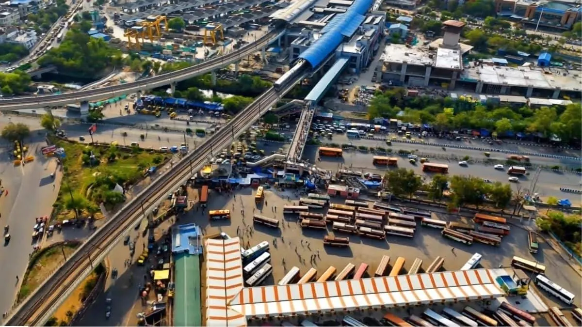 Latest news image for "₹1,218 Crore New Town–Metropolitan Flyover Moves Closer to Tendering"