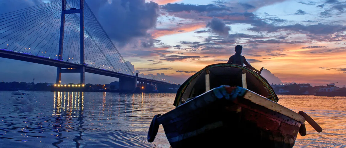 Latest news image for "Bengal’s ‘Europe on the Ganga’ Could Create a New River Tourism Circuit"